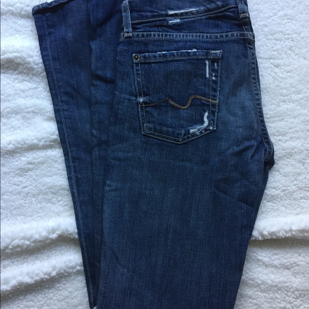 7 Denim.